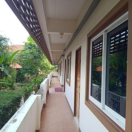 Phumchan Place Hotel Phayao Exterior photo